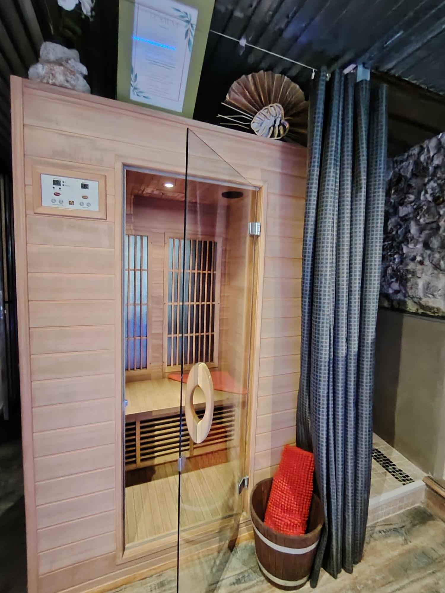 Sweet Loft Grenoble-Love Room Avec Jacuzzi & Sauna Exterior photo
